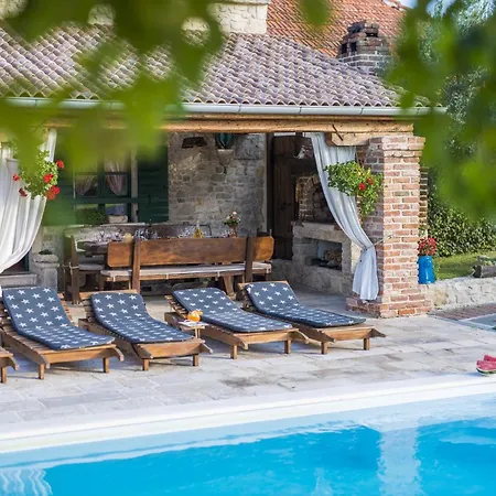 Сasa de vacaciones šišman In Zemunik Donji - Haus Für 10 Personen Donji Zemunik